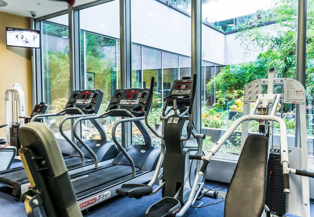 Courtyard By Marriott Prague City Экстерьер фото