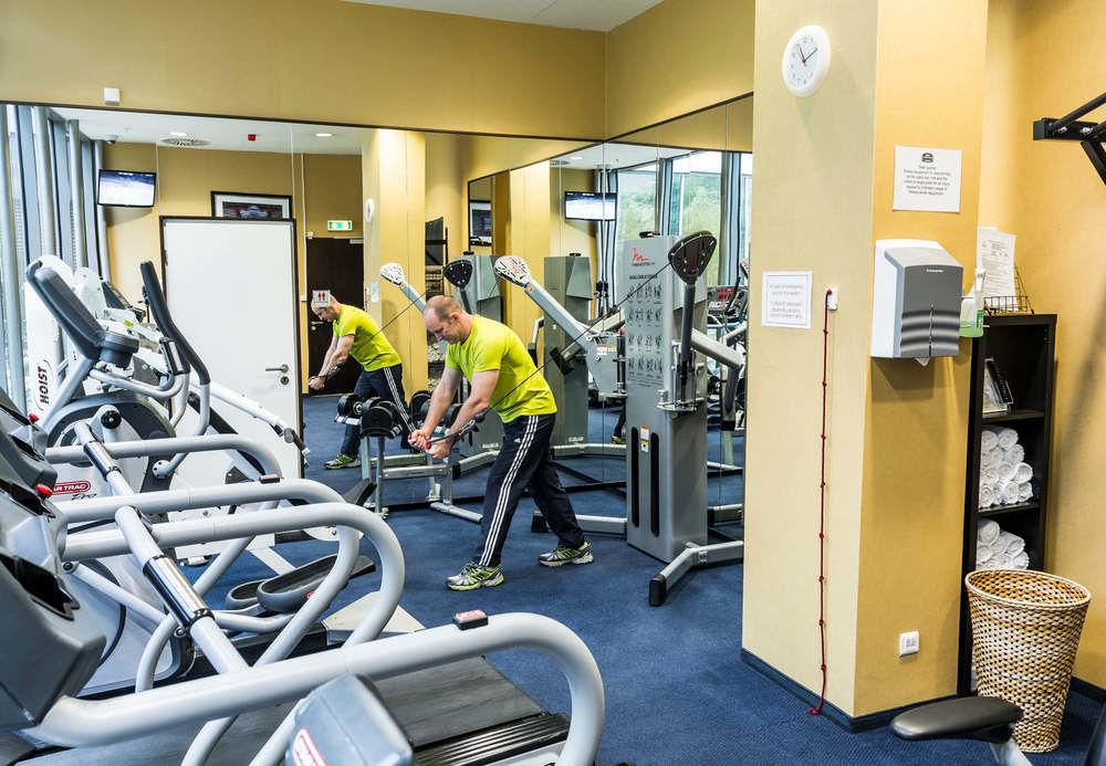 Courtyard By Marriott Prague City Экстерьер фото